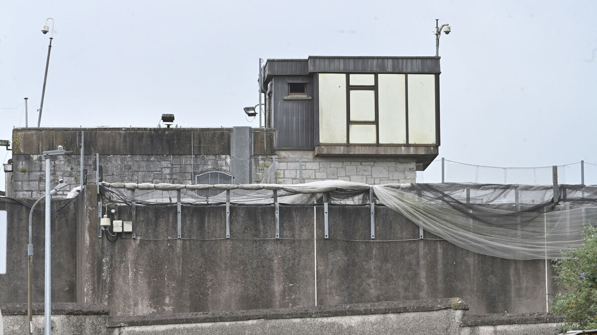 People urged to object to plans to demolish old Cork prison site