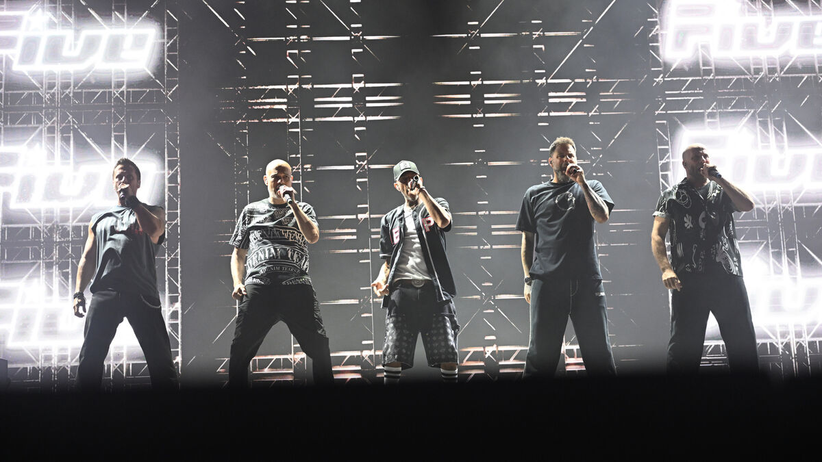 Review: Marquee keeps on movin’ with five-star treatment from 90s popstars Five