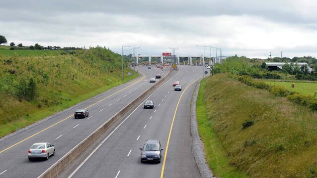 <p>A 2023 traffic survey showed that more than 3,000 vehicles pass the Watergrasshill school each day, many to avoid paying the toll on the M8 motorway. Picture: Denis Minihane.</p>