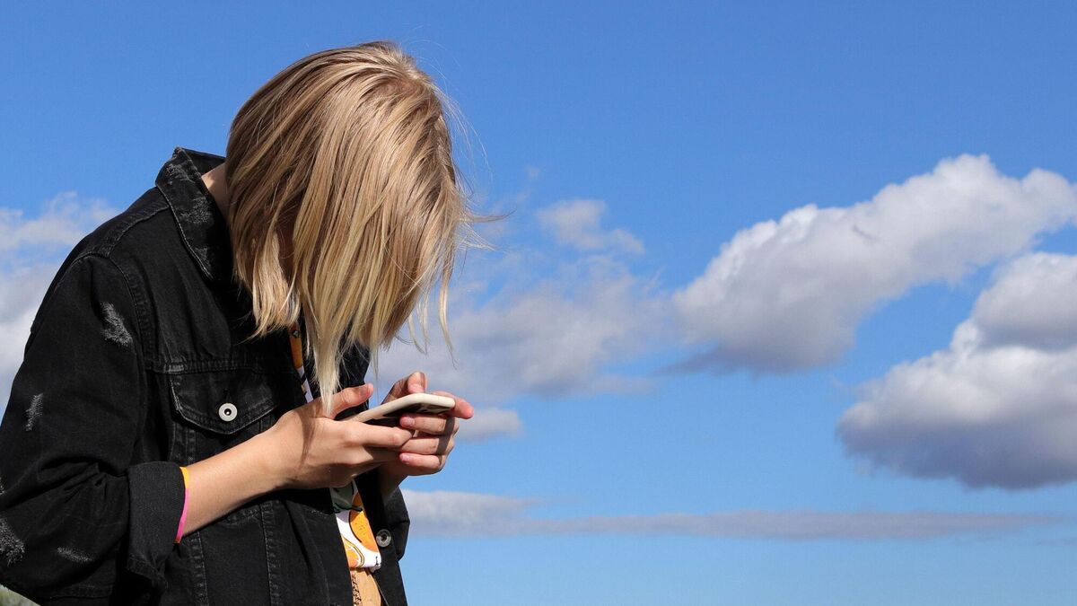 UCC academic says Australian setback proves difficulty of social media bans