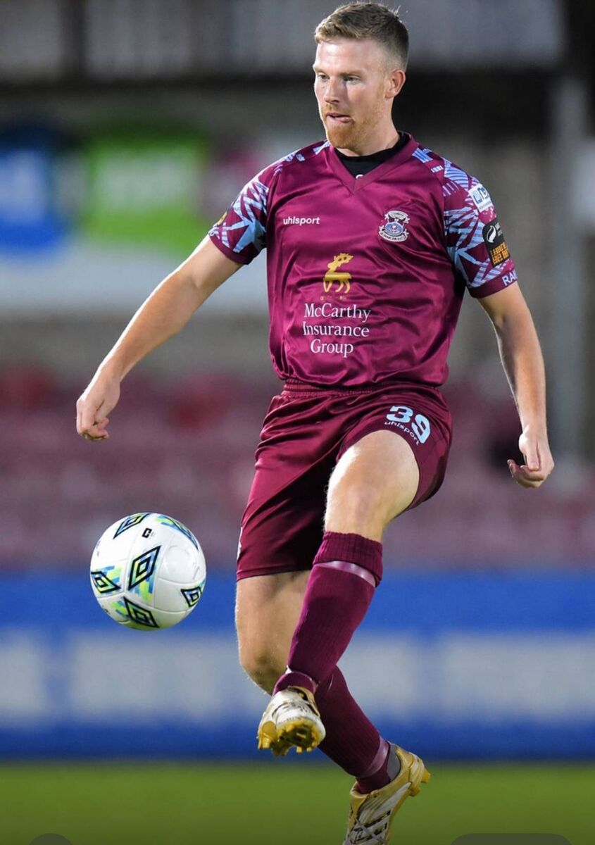 Jason Abbott in action for Cobh Ramblers 