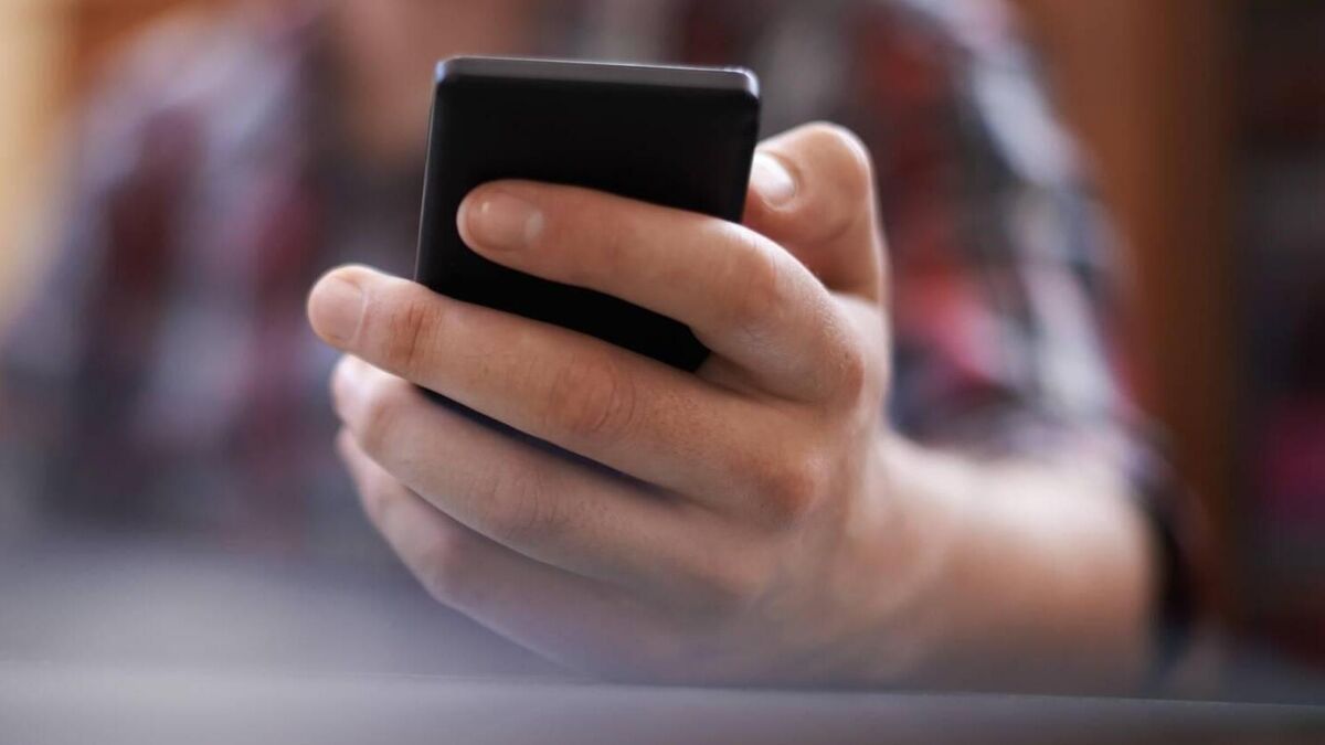 Sex offender (51) sent suggestive Snapchat message to schoolgirl within hours of leaving jail after sexual assault conviction