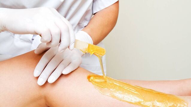 <p>Some women insist on waxing from the knee down and like to tell themselves they have no hairs on the thigh - I don’t see the logic in that, says Emer. </p>
