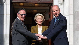 Micheál Martin welcomes European Commission President to his home city