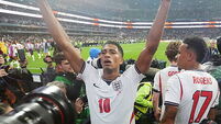 Jude Bellingham tells England fans to have a day off to celebrate Mexico win