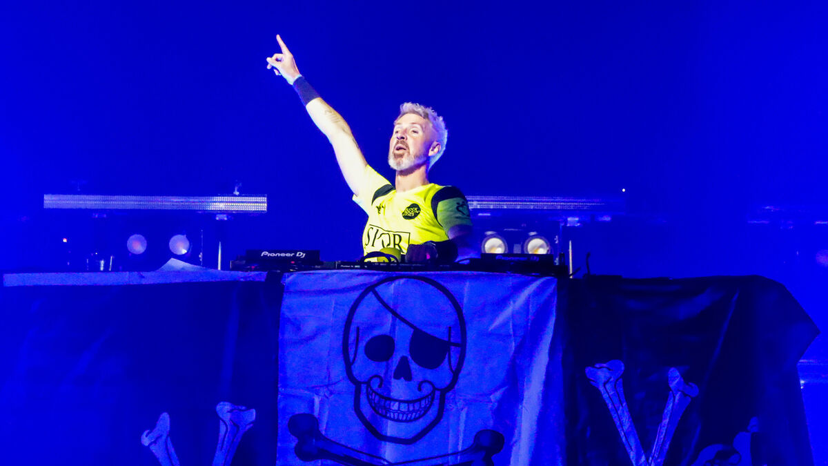 Dec Pierce transforms Cork's Marquee into Ibiza superclub with his Block Rockin Beats