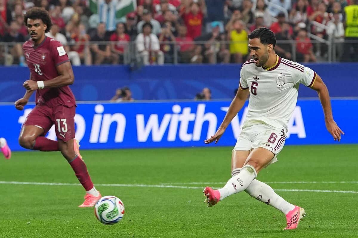 Spain's Mikel Merino (6) scores during the World Cup round of 16 soccer match against Portugal in Arlington, Texas. Picture: AP Photo/Julio Cortez Spain's Mikel Merino (6) scores during the World Cup round of 16 soccer match against Portugal in Arlington, Texas. Picture: AP Photo/Julio Cortez