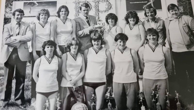 The Alpha Panda’s team that won the Pretty Polly Tournament. back row L to R: Mr Tom Rawley ( RIP), Helen Mullins, Patsy Fitzgibbon, Sandie Fitzgibbon, Susan Courtney, Joe Ahern (Coach), Sponsor. Front row L to R: Mary Fitzgibbon, Marian Chute, Catherine Roche, Claire Twomey, Dolores Fitzgibbon. The Alpha Panda’s team that won the Pretty Polly Tournament. back row L to R: Mr Tom Rawley ( RIP), Helen Mullins, Patsy Fitzgibbon, Sandie Fitzgibbon, Susan Courtney, Joe Ahern (Coach), Sponsor. Front row L to R: Mary Fitzgibbon, Marian Chute, Catherine Roche, Claire Twomey, Dolores Fitzgibbon.