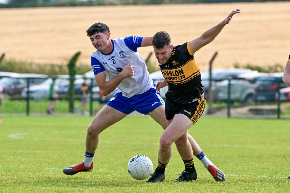 Knocknagree’s Gearóid Looney and Clyda Rovers’ Colin Kelly battle for possession. Picture: Chani Anderson Knocknagree’s Gearóid Looney and Clyda Rovers’ Colin Kelly battle for possession. Picture: Chani Anderson