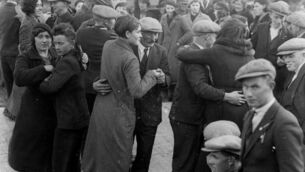 <p>Dancing at the crossroads on race day in Newmarket, Co Cork, in September, 1938. Courting today has gone all hi-tech</p> <p>Dancing at the crossroads on race day in Newmarket, Co Cork, in September, 1938. Courting today has gone all hi-tech</p>