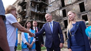 We hid in the bathroom, Taoiseach told as he meets people in bomb-hit Kyiv