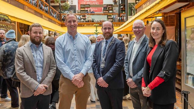 <p>Brian O’Flynn (Fáilte Ireland), Cormac O Suilleabháin (Cork City Council), Cllr Gary O’Brien (Deputy Lord Mayor, Cork City Council), John Hayes (Cork City Council), and Emma Devery (Cork City Council) at the launch of Cork On A Fork Fest in Farmgate at The English Market, Cork. </p>