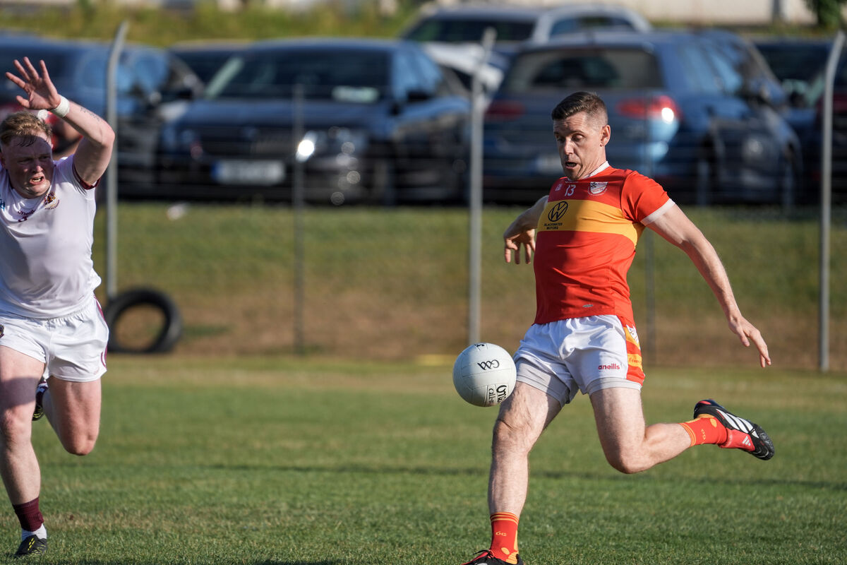 Éire Óg’s Daniel Goulding shoots for a point against Bishopstown. Picture: Noel Sweeney