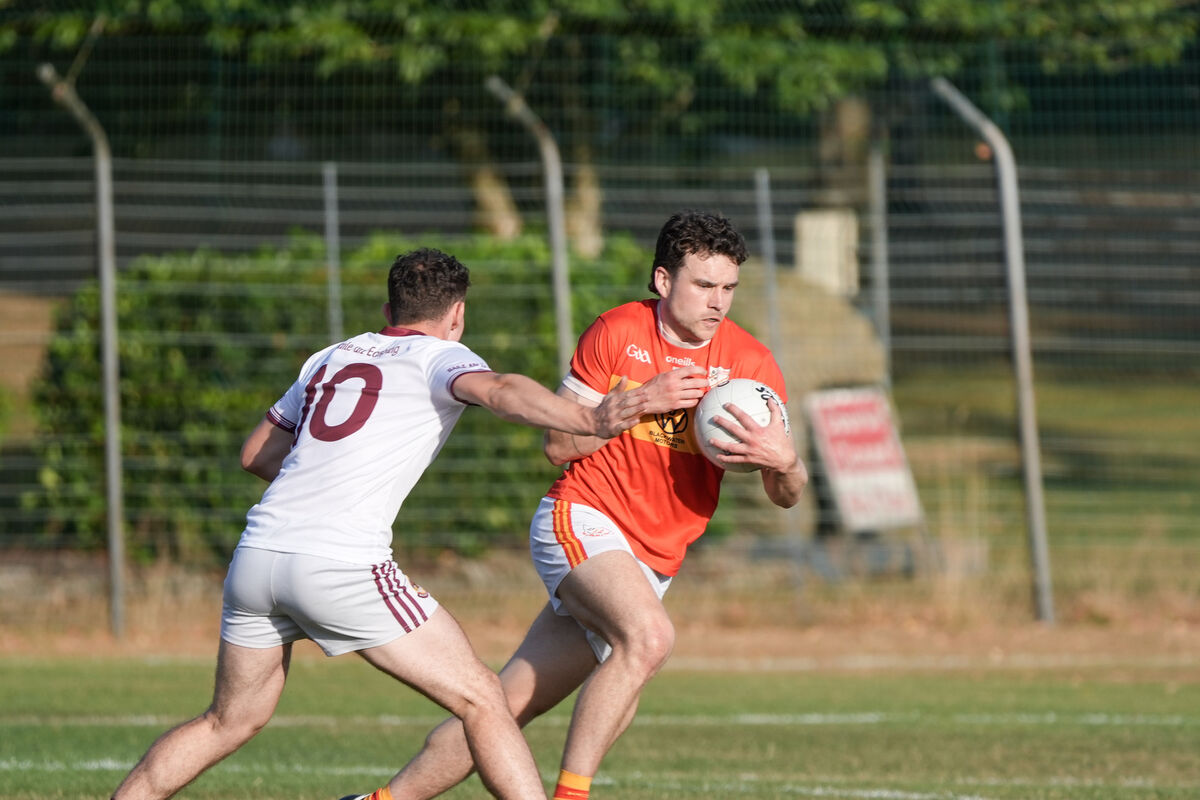 Bishopstown’s Patrick Casey tackles Éire Óg’s Daire McCarthy. Picture: Noel Sweeney Bishopstown’s Patrick Casey tackles Éire Óg’s Daire McCarthy. Picture: Noel Sweeney