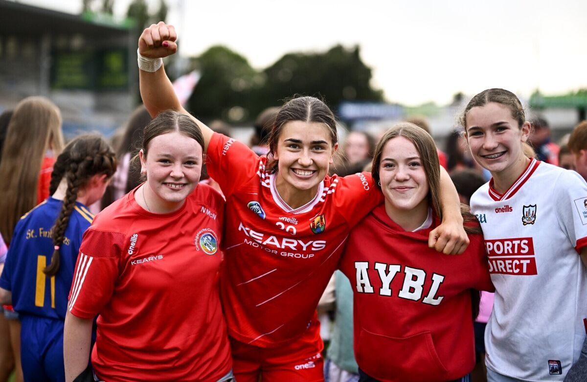 Niamh McNabola with supporters in Thurles. Picture: Piaras Ó Mídheach/Sportsfile Niamh McNabola with supporters in Thurles. Picture: Piaras Ó Mídheach/Sportsfile