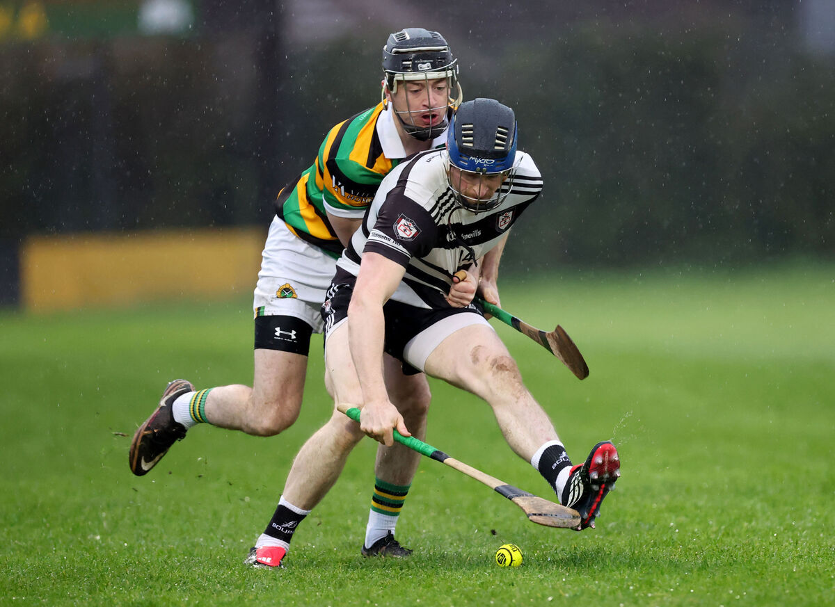 Liam Coughlan, Glen Rovers, battles Conor Lehane, Midleton, in the league. Picture: Jim Coughlan. Liam Coughlan, Glen Rovers, battles Conor Lehane, Midleton, in the league. Picture: Jim Coughlan.