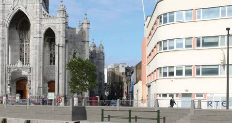 island7.JPG Cobh man who allegedly breached ban to stay away from RTÉ says the broadcaster is 'bugging' his phone