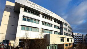 Man dies after getting into difficulty in water in Co Cork Man dies after getting into difficulty in water in Co Cork