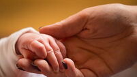 81996377 Group singing and postnatal depression