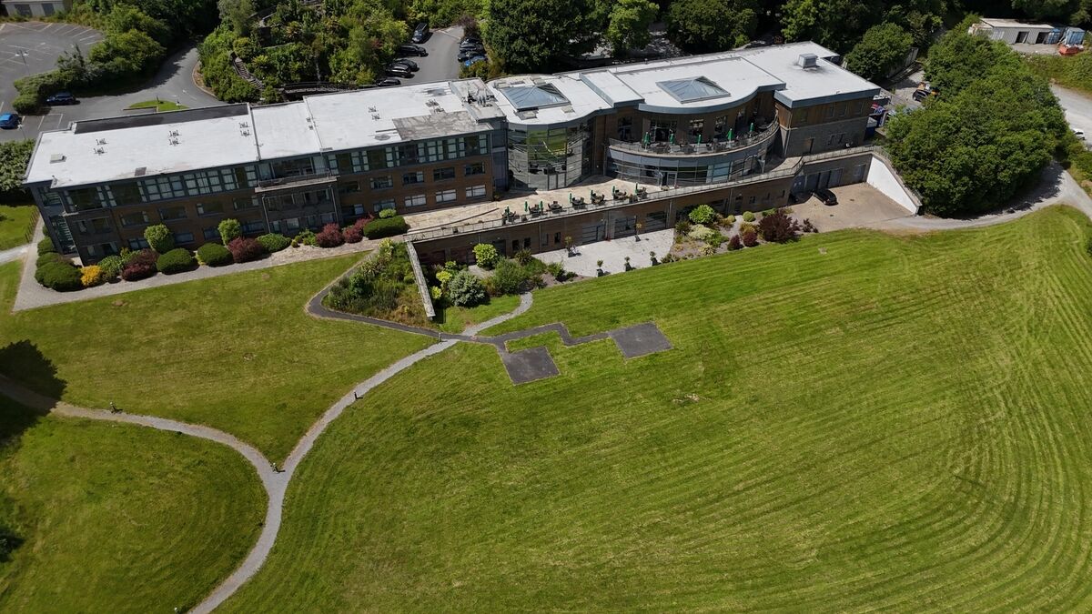 Ukrainians in Cork centres given notice to leave accommodation by October 