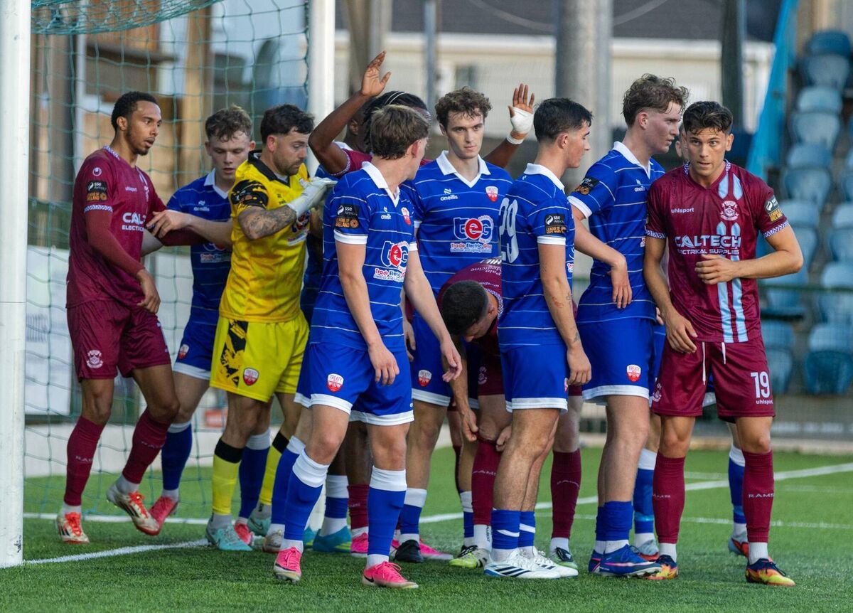 Cobh Ramblers and Treaty United players fight for space in the Airtricity First Division League game in St Colman's Park. Picture: Adam Sheehan Cobh Ramblers and Treaty United players fight for space in the Airtricity First Division League game in St Colman's Park. Picture: Adam Sheehan