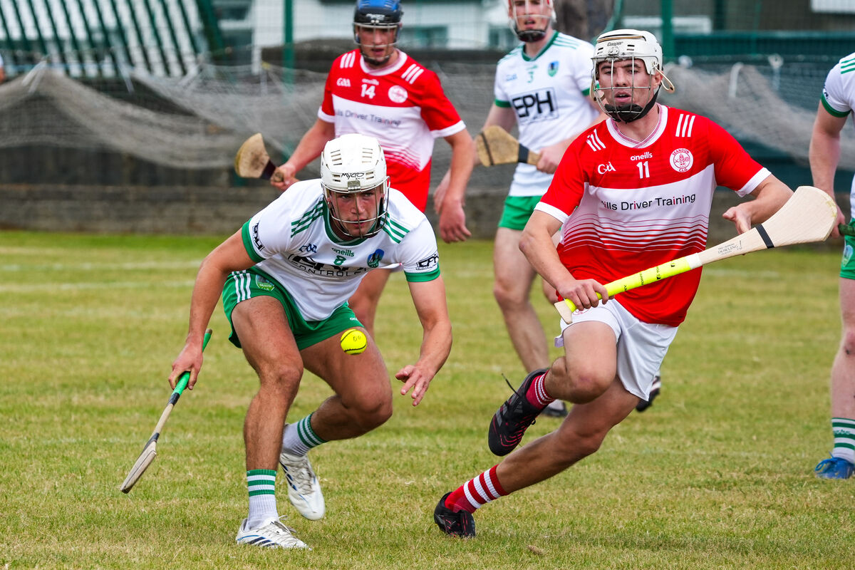 Muskerry’s Paraic O’Sullivan does well to keep possession despite the attentions of Seandún's Dylan Barrett. Picture: Noel Sweeney Muskerry’s Paraic O’Sullivan does well to keep possession despite the attentions of Seandún's Dylan Barrett. Picture: Noel Sweeney
