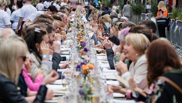 <p>The VQ Shared Table experience on MacCurtain Street will take place once again this year. Picture: Joleen Cronin.</p>