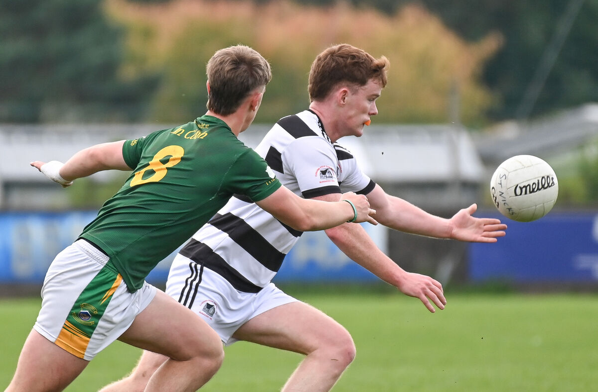 St Nick's Fiachra O'Driscoll in a race for possession with Cobh's Mark O'Rourke. Picture: David Keane St Nick's Fiachra O'Driscoll in a race for possession with Cobh's Mark O'Rourke. Picture: David Keane