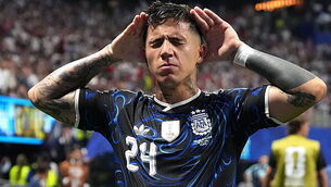 Chelsea will not consider bids for Enzo Fernandez after 5pm on Friday Chelsea will not consider bids for Enzo Fernandez after 5pm on Friday