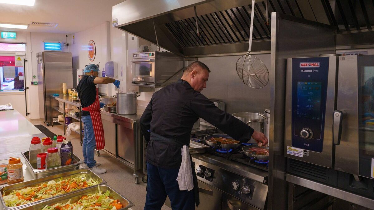 ‘I had a stroke and decided to help': Meet two volunteers at Cork Penny Dinners