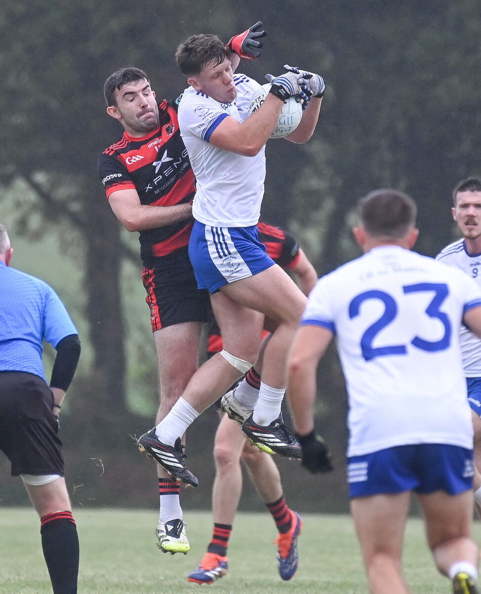 Adam Ó Duinnin of Cill Na Martra goes high to win possession ahead of Newmarket's Cathal Browne. Picture: David Keane. Adam Ó Duinnin of Cill Na Martra goes high to win possession ahead of Newmarket's Cathal Browne. Picture: David Keane.