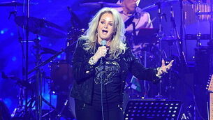 Fans travel from across UK and arrive hours early for Bonnie Tyler funeral Fans travel from across UK and arrive hours early for Bonnie Tyler funeral
