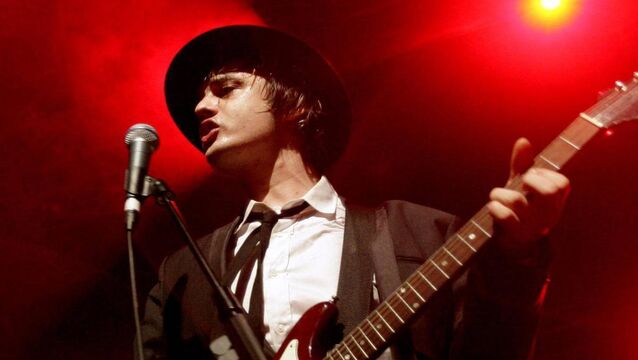 <p>Pete Doherty and his band Baby-shambles play Cyprus Avenue on Saturday</p>