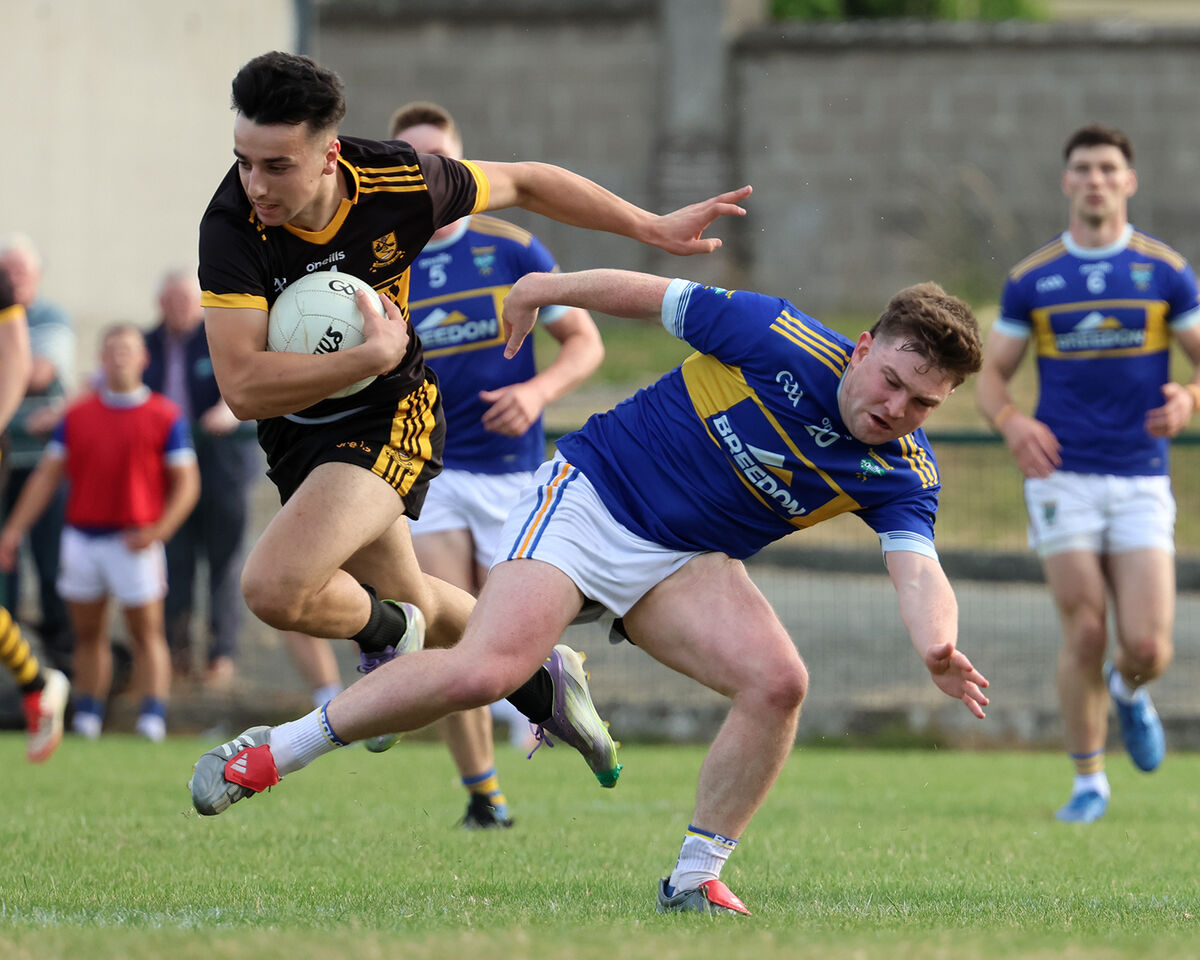 Clyda Rovers' Cian Walsh clashing with Conor Murphy of Kilshannig. Picture: Brendan Gleeson Clyda Rovers' Cian Walsh clashing with Conor Murphy of Kilshannig. Picture: Brendan Gleeson