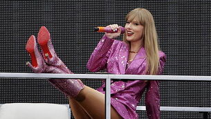 Taylor Swift used her music to ‘barrel roll’ out of ‘hate frenzy’