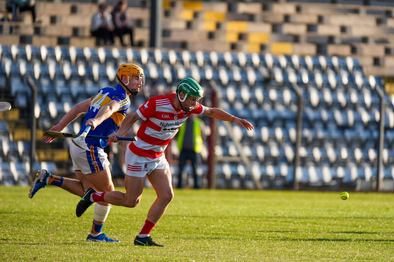 Courceys' Martin Collins gets to the sliotar ahead of Carrigtwohill’s Liam O’Sullivan. Picture: Noel Sweeney Courceys' Martin Collins gets to the sliotar ahead of Carrigtwohill’s Liam O’Sullivan. Picture: Noel Sweeney