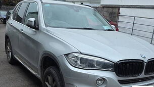 Three teenagers appear in court over alleged ramming of Garda car with stolen vehicle