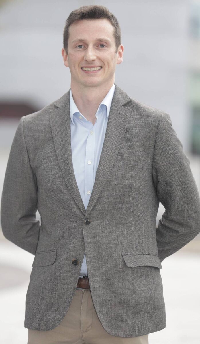 Dr Risteard O’Lionaird works at CUH and in Bantry General Hospital Dr Risteard O’Lionaird works at CUH and in Bantry General Hospital