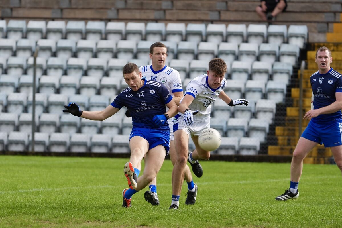 Knocknagree's Fintan O'Connor under pressure from Seán Browne of Castlehaven. Picture: Noel Sweeney Knocknagree's Fintan O'Connor under pressure from Seán Browne of Castlehaven. Picture: Noel Sweeney