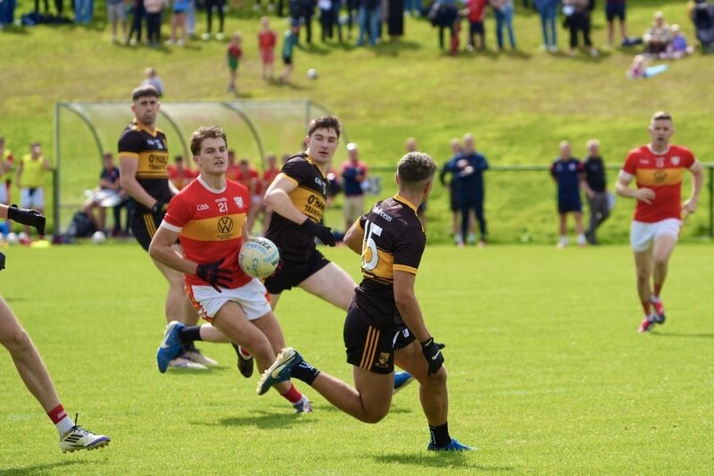Éire Óg’s Darragh Clifford takes on Clyda Rovers’Cian O’Sullivan. Picture: Noel Sweeney Éire Óg’s Darragh Clifford takes on Clyda Rovers’Cian O’Sullivan. Picture: Noel Sweeney