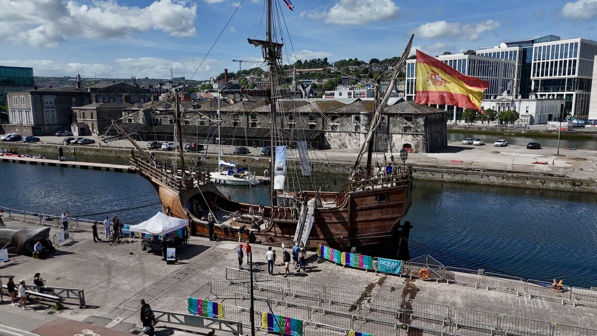Replica of Columbus' flagship Nao Santa María to visit Cork harbour town 