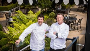 <p>Rob Krawczyk with Martin Lovell ahead of the ‘four- hands’ dinner at the Montenotte next month.</p>