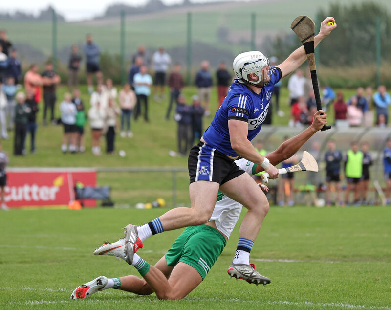 Eoghan Murphy of Sarsfields tackles Alan Walsh of Kanturk. Picture: Jim Coughlan Eoghan Murphy of Sarsfields tackles Alan Walsh of Kanturk. Picture: Jim Coughlan
