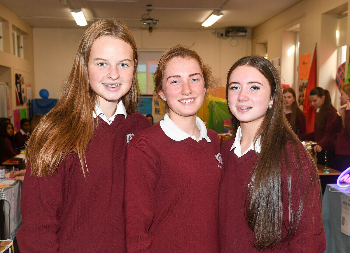 Students Michaela Murphy, Hannah May Smiddy and Emma Wallace, on duty during the open night. Students Michaela Murphy, Hannah May Smiddy and Emma Wallace, on duty during the open night.