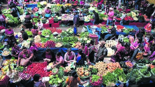 <p class="contextmenu internal_Caption">An image entitled Guateamala Market, by Michelle Lynch, who says photos are taken with the eye, not the equipment</p>