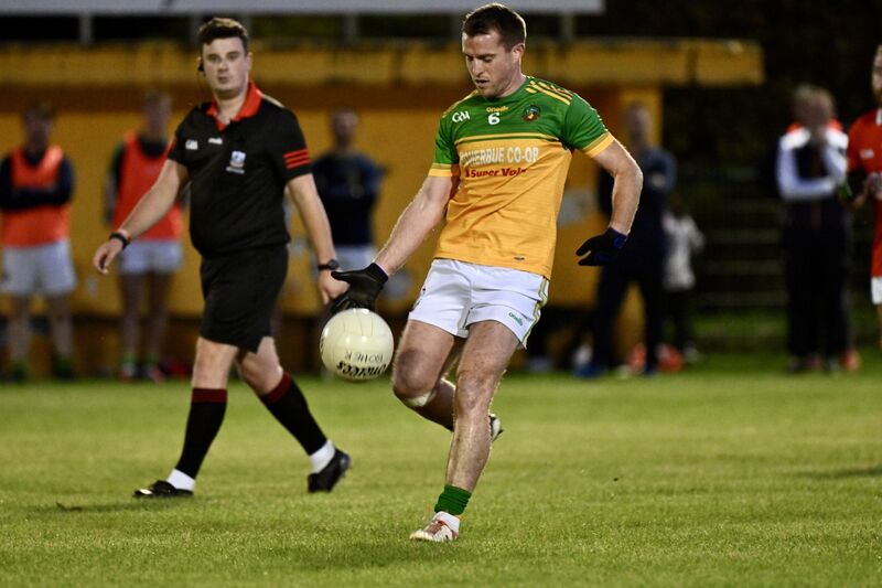  Kevin Cremin with possession for Boherbue against Dromtariffe. Picture: Larry Cummins