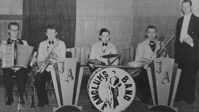 <p>The Anglum’s Band, from left, Steve Ahern, accordion, Billy Anglum, alto sax, Brendan Guerin, drums, Tommy Courtney, violin, Jerry Anglum, leader /piano</p>