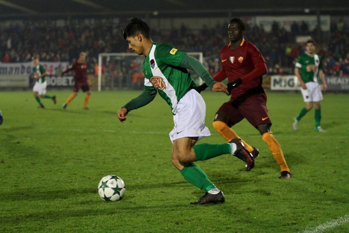 Denzil Fernandes playing with Cork City FC U-19s in 2016 Denzil Fernandes playing with Cork City FC U-19s in 2016