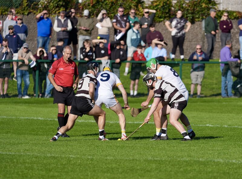 Throw-in time between Midleton and Bandon at Church Road. Picture: Noel Sweeney Throw-in time between Midleton and Bandon at Church Road. Picture: Noel Sweeney