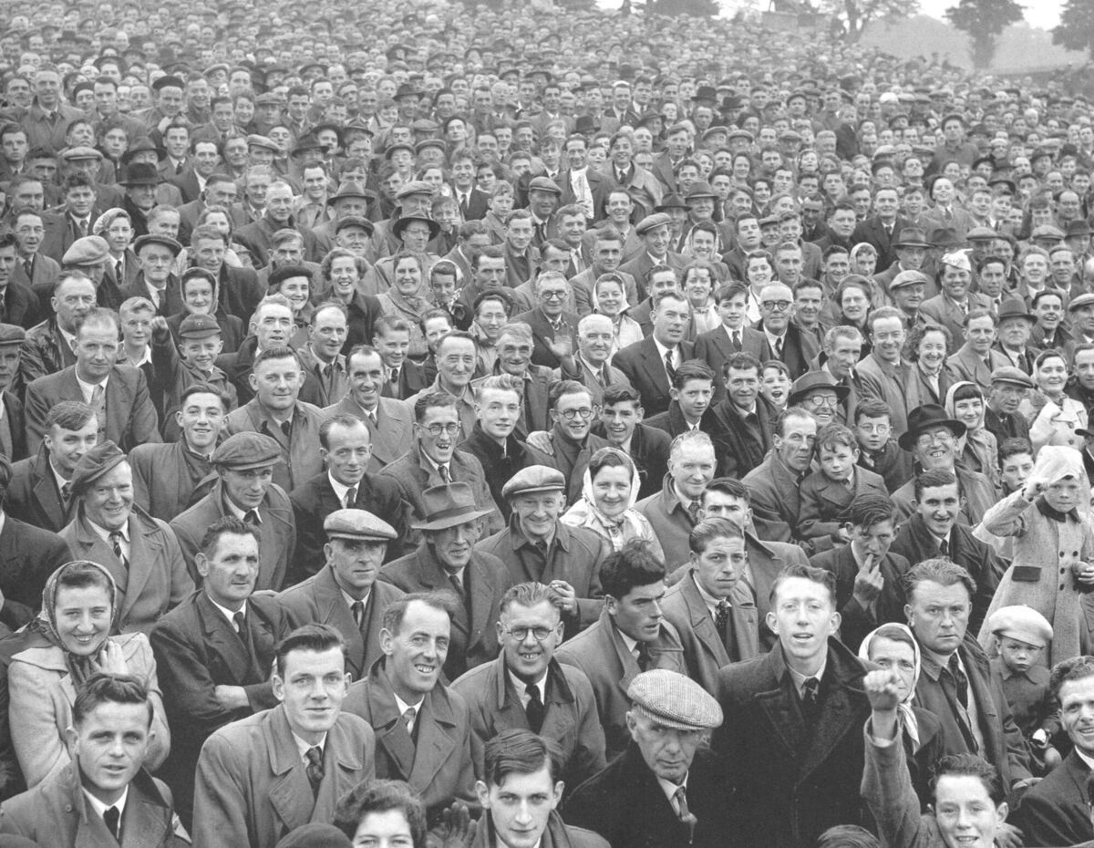 A section of the large crowd of 31,019 that turned up to see St Finbarr's defeat Glen Rovers in the replay in 1955. A section of the large crowd of 31,019 that turned up to see St Finbarr's defeat Glen Rovers in the replay in 1955.